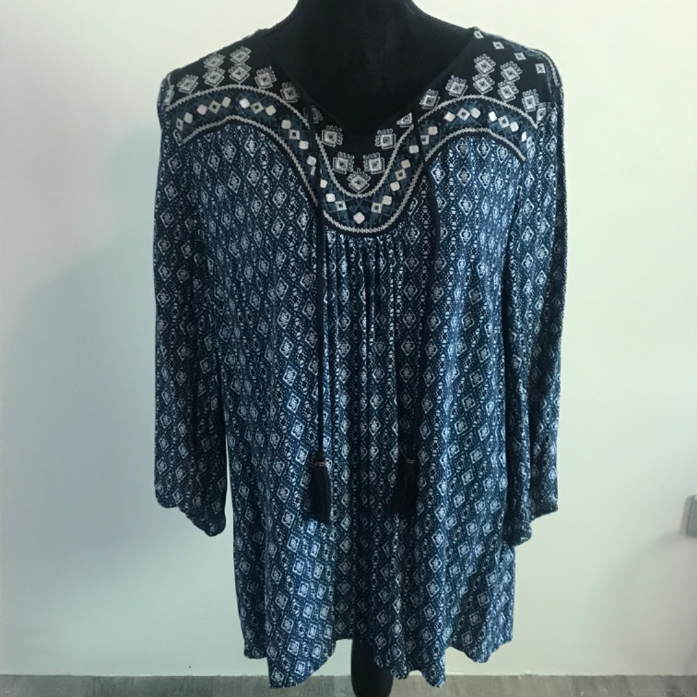 Boho style plus size top - Picture 3 of 6
